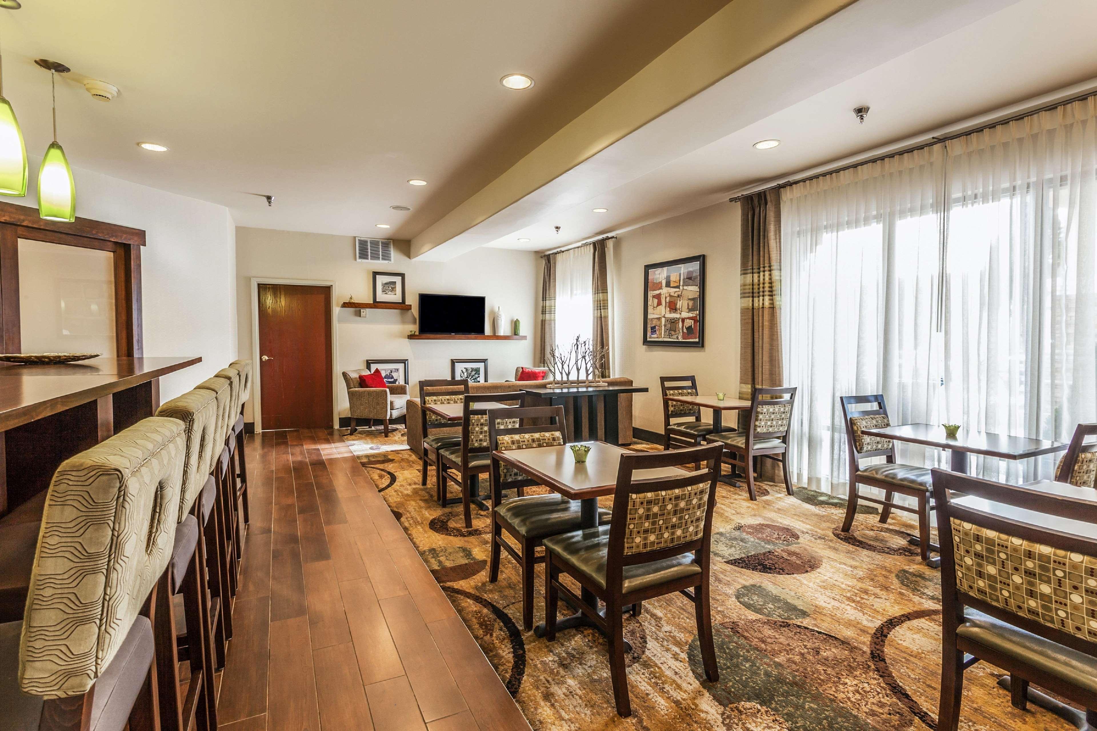 Hampton Inn Colorado Springs-Airport Exterior foto