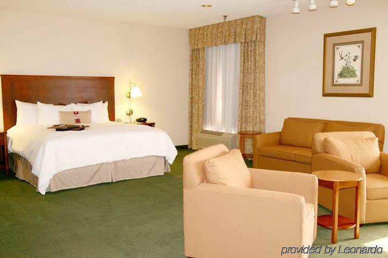Hampton Inn Colorado Springs-Airport Exterior foto